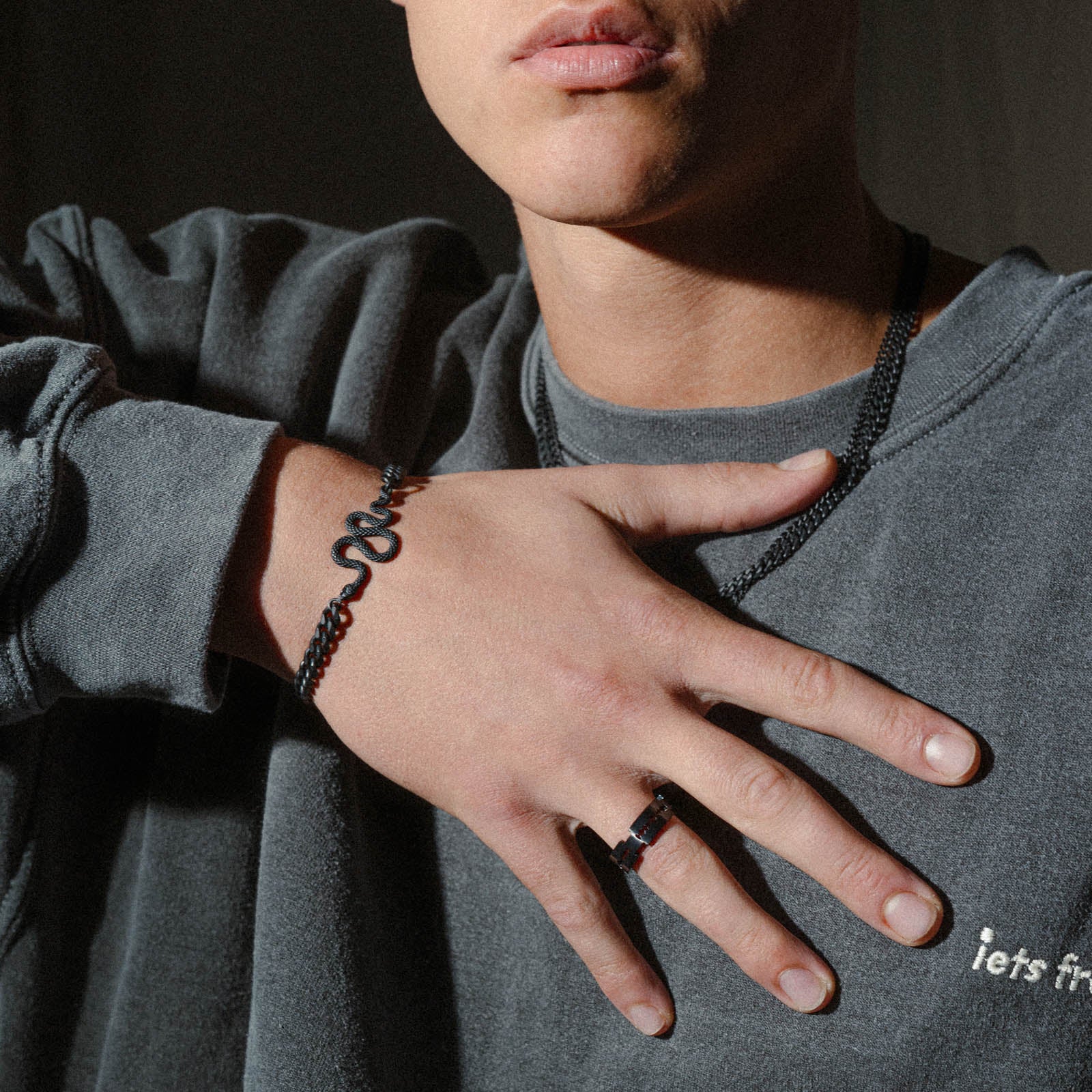 K12 - BLACK BLADE RING - Image 4