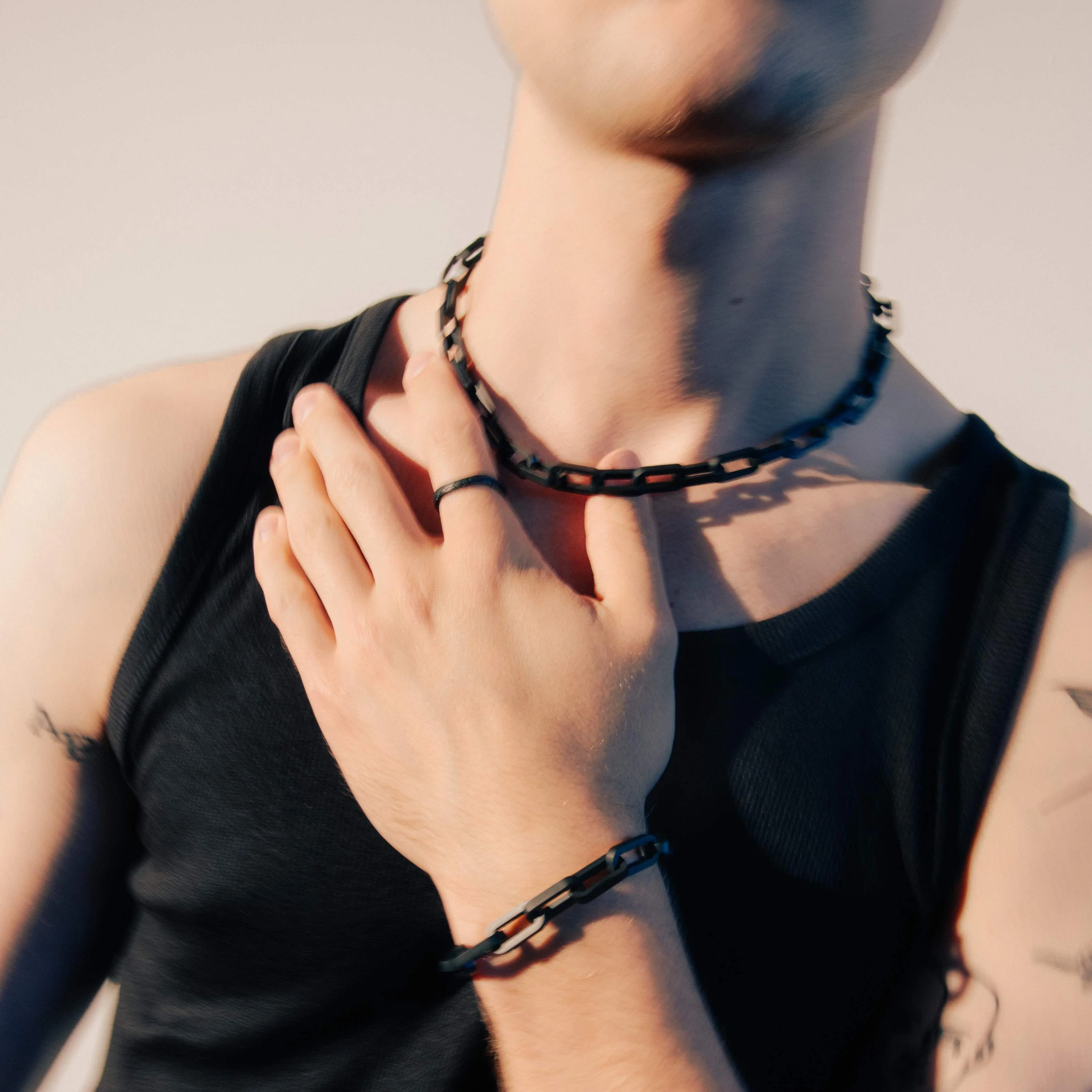 K12 - BLACK BOLD PAPERCLIP BRACELET - 9MM - Image 3