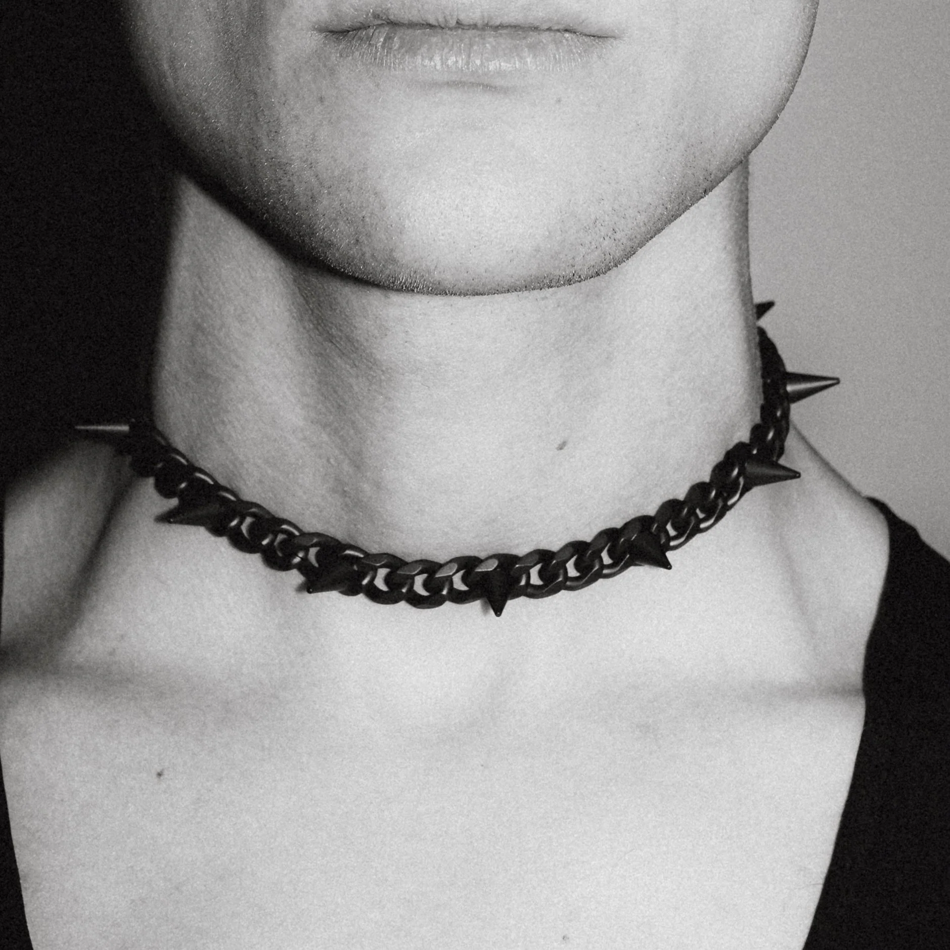K12 - BLACK CUBAN SPIKE CHAIN - 10.5MM - Image 6
