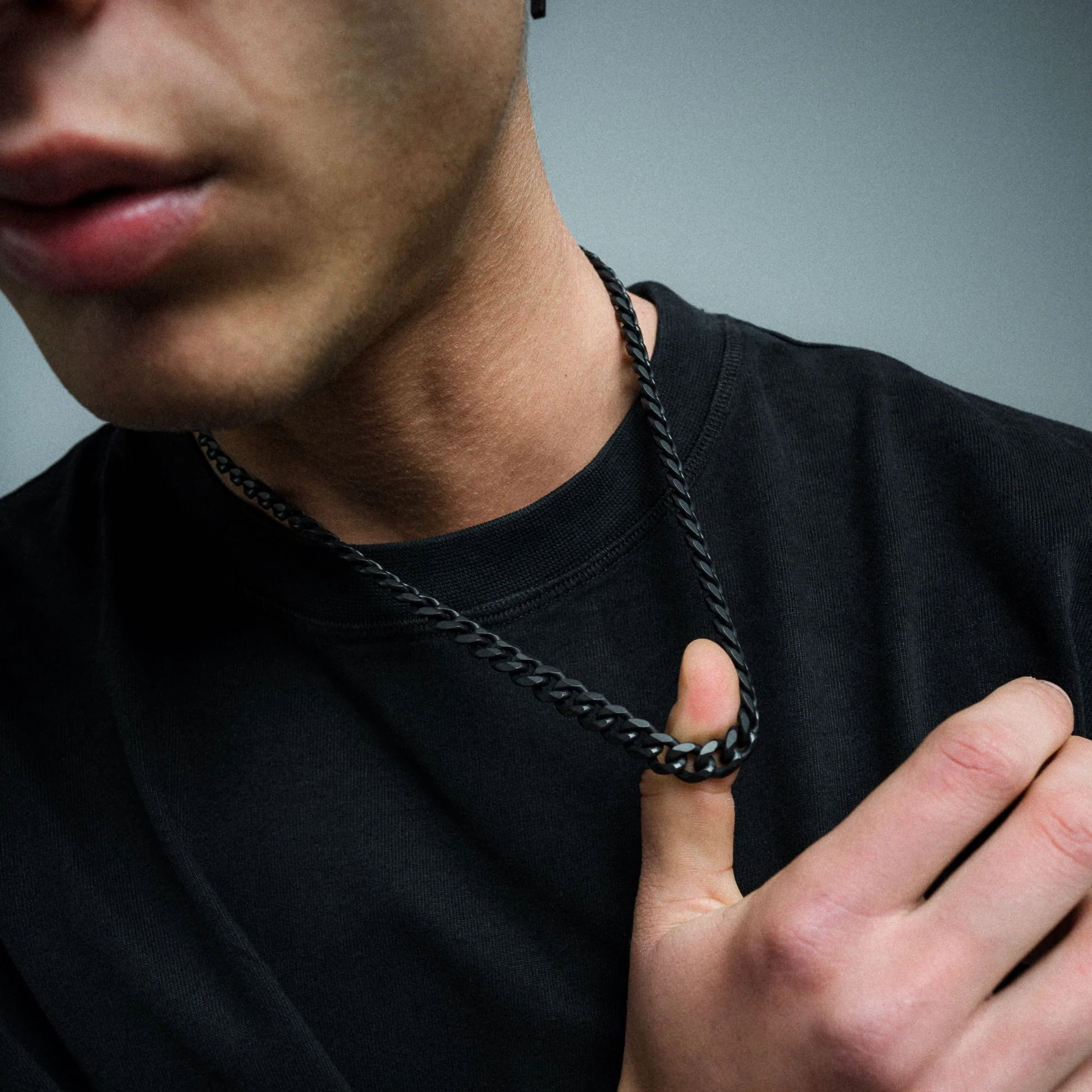 K12 - BLACK CUBAN CHAIN - 8MM - Image 8