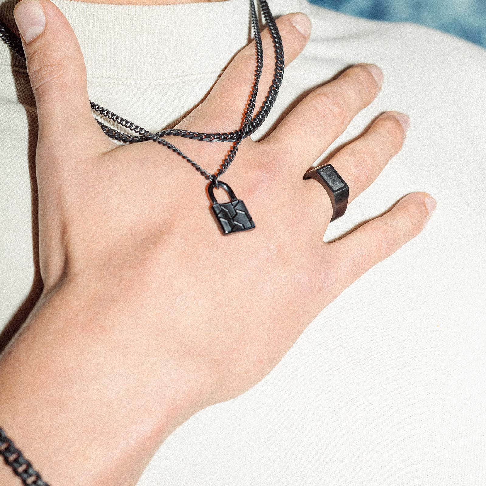 K12 - BLACK FORGED SIGNET RING - Image 3