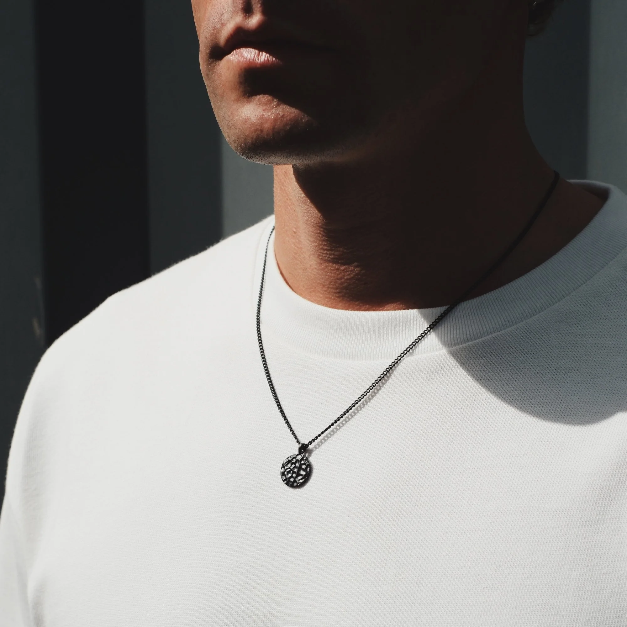 K12 - BLACK HAMMERED CHAIN - Image 3