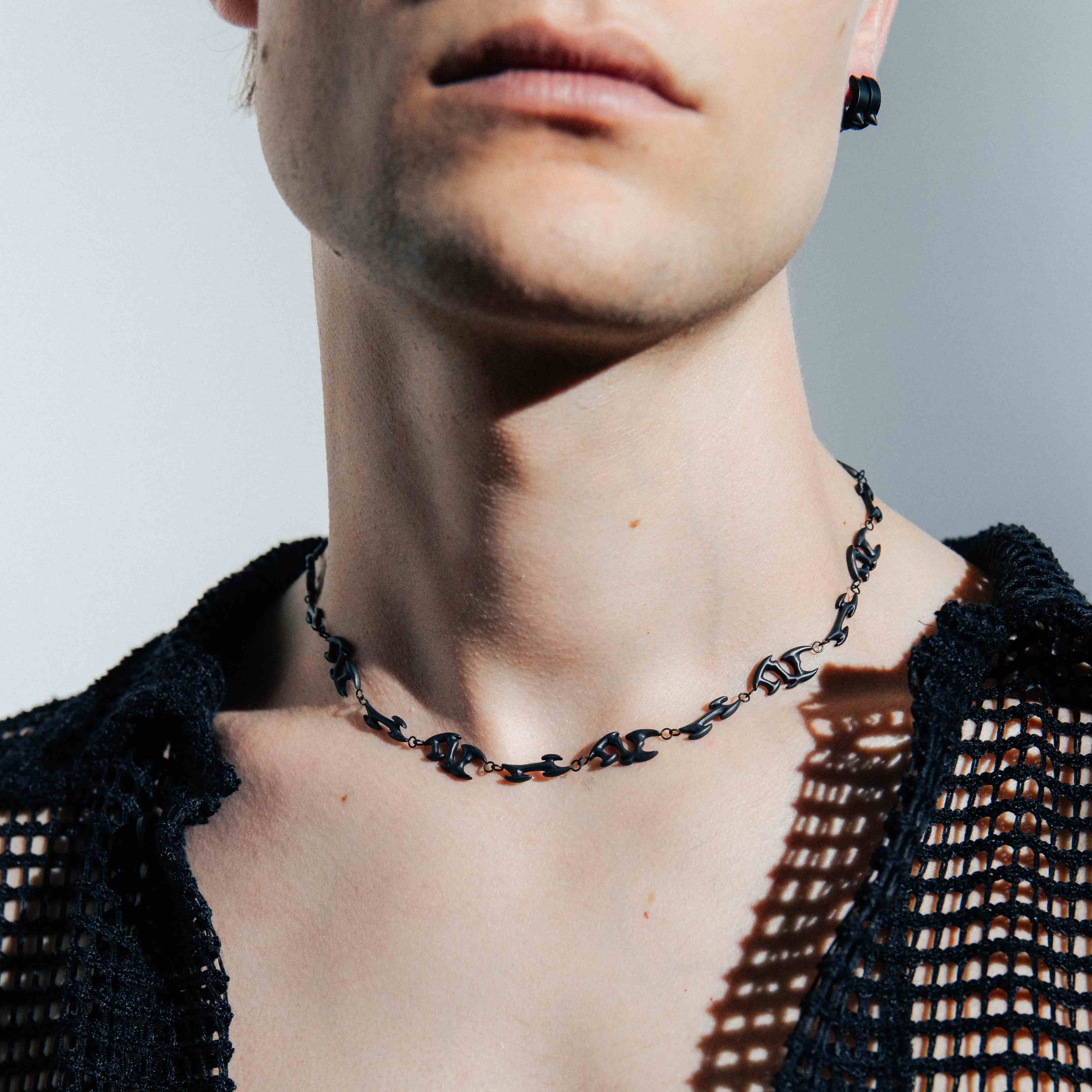 K12 - BLACK NEO TRIBAL CHAIN - 9MM - Image 3