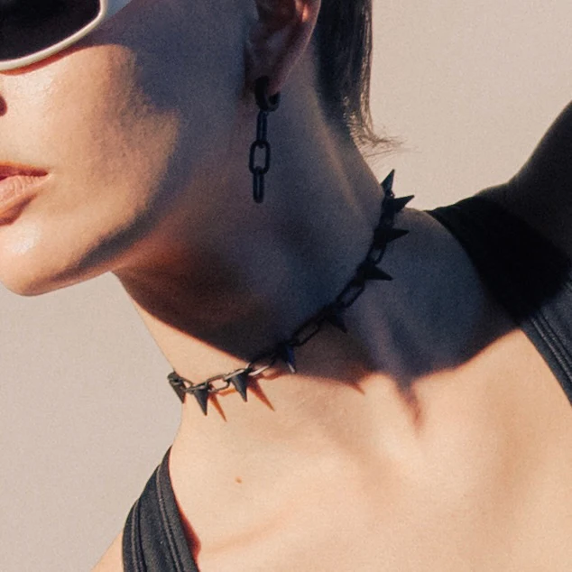 K12 - BLACK PAPERCLIP SPIKE CHAIN - 7MM - Image 4