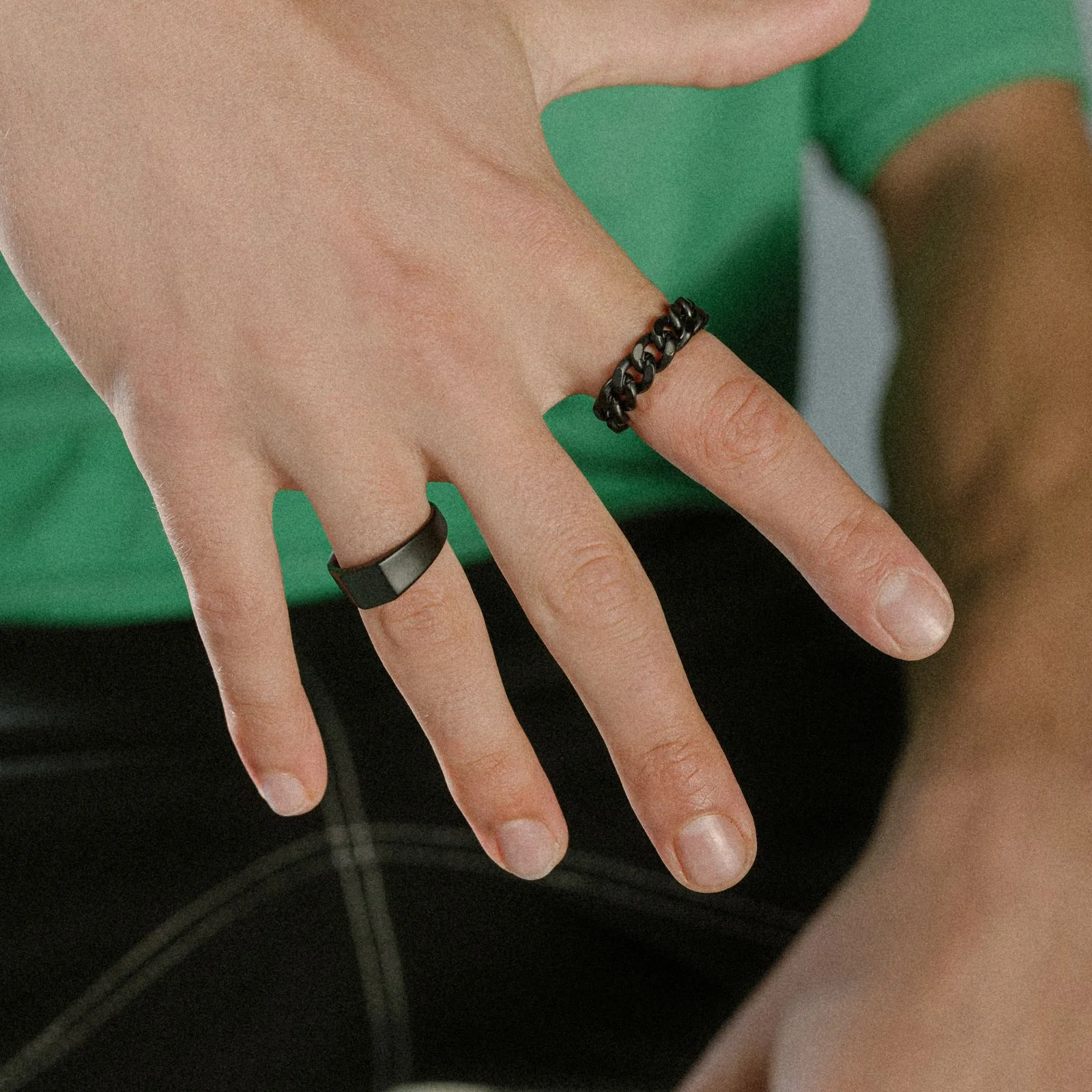 K12 - BLACK PLAIN SIGNET RING - Image 4
