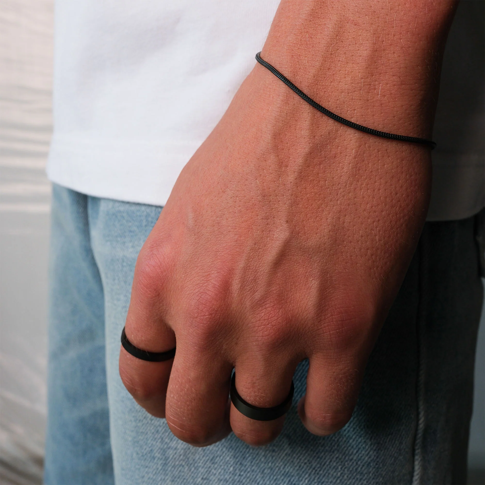 K12 - BLACK SQUARE BRACELET - 1.4MM - Image 4