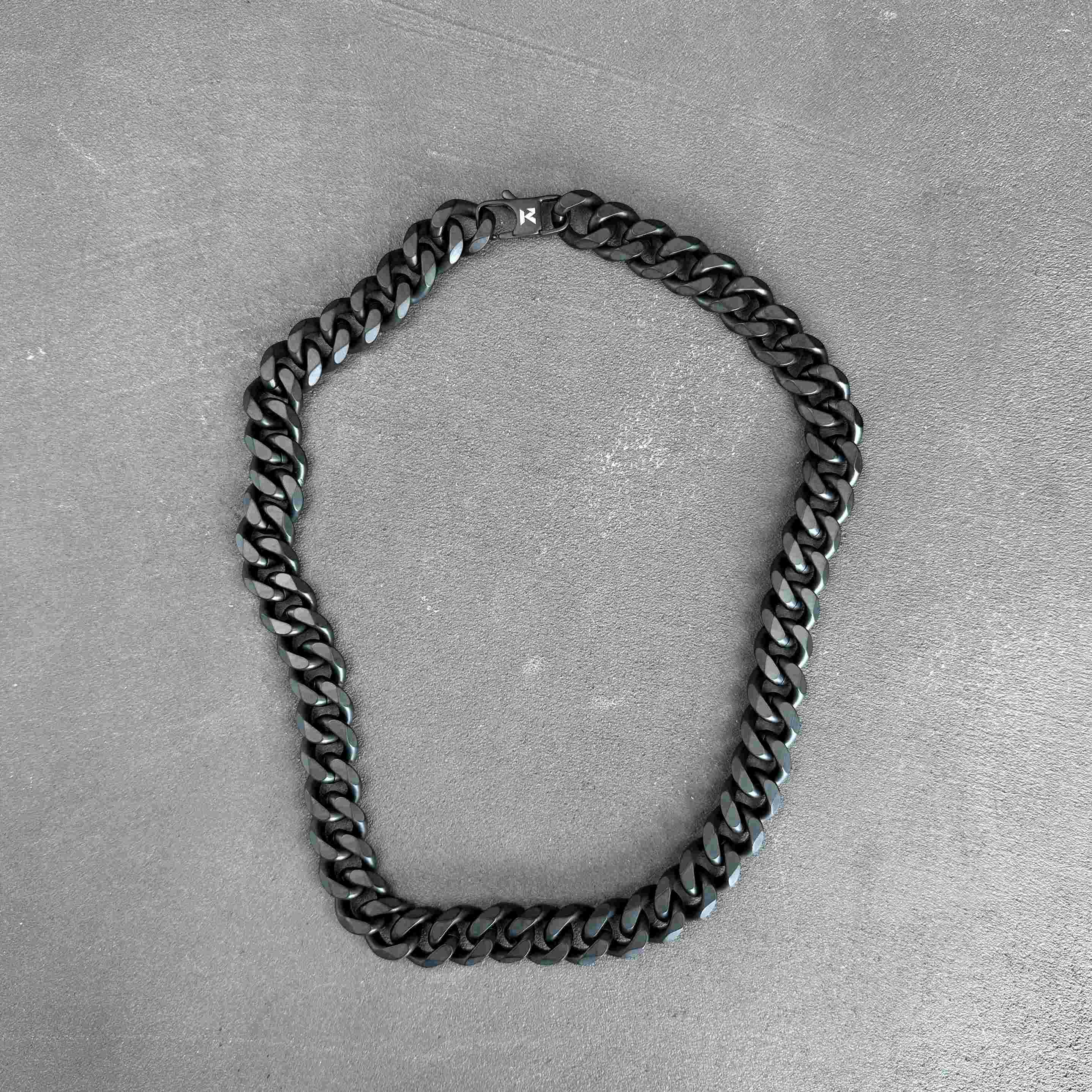 K12 - BLACK CUBAN CHAIN - 15MM - Image 4
