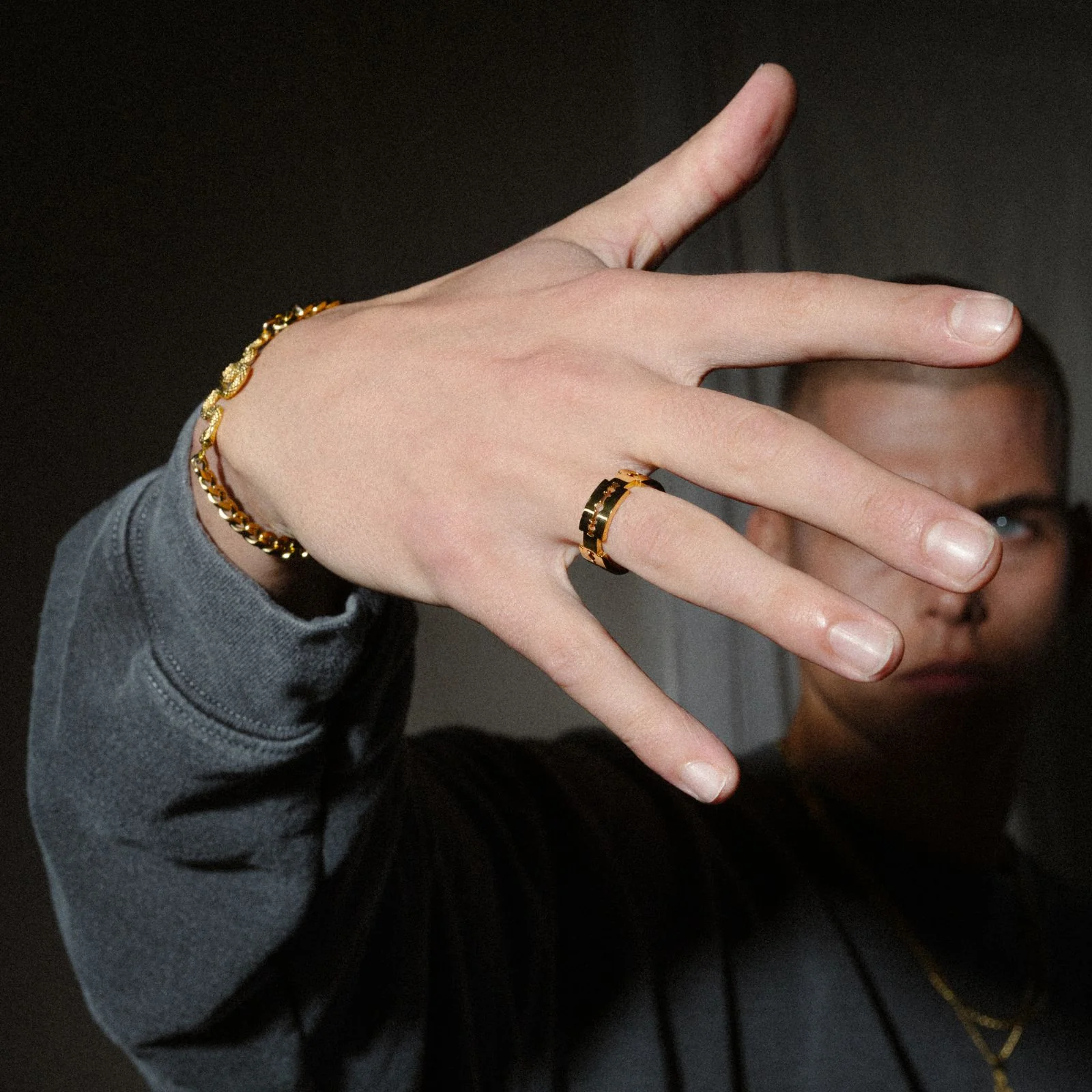 K12 - GOLD BLADE RING - Image 4