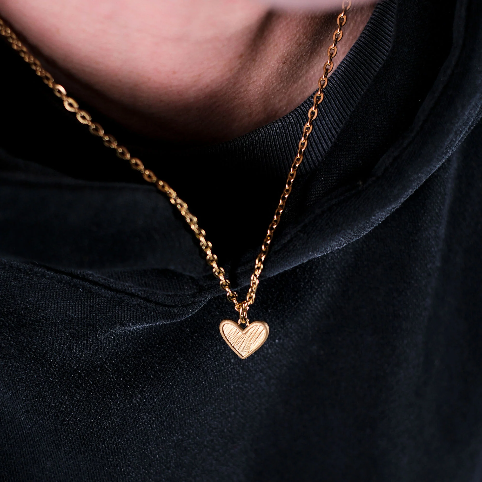 K12 - GOLD HEART - CHAIN - Image 7
