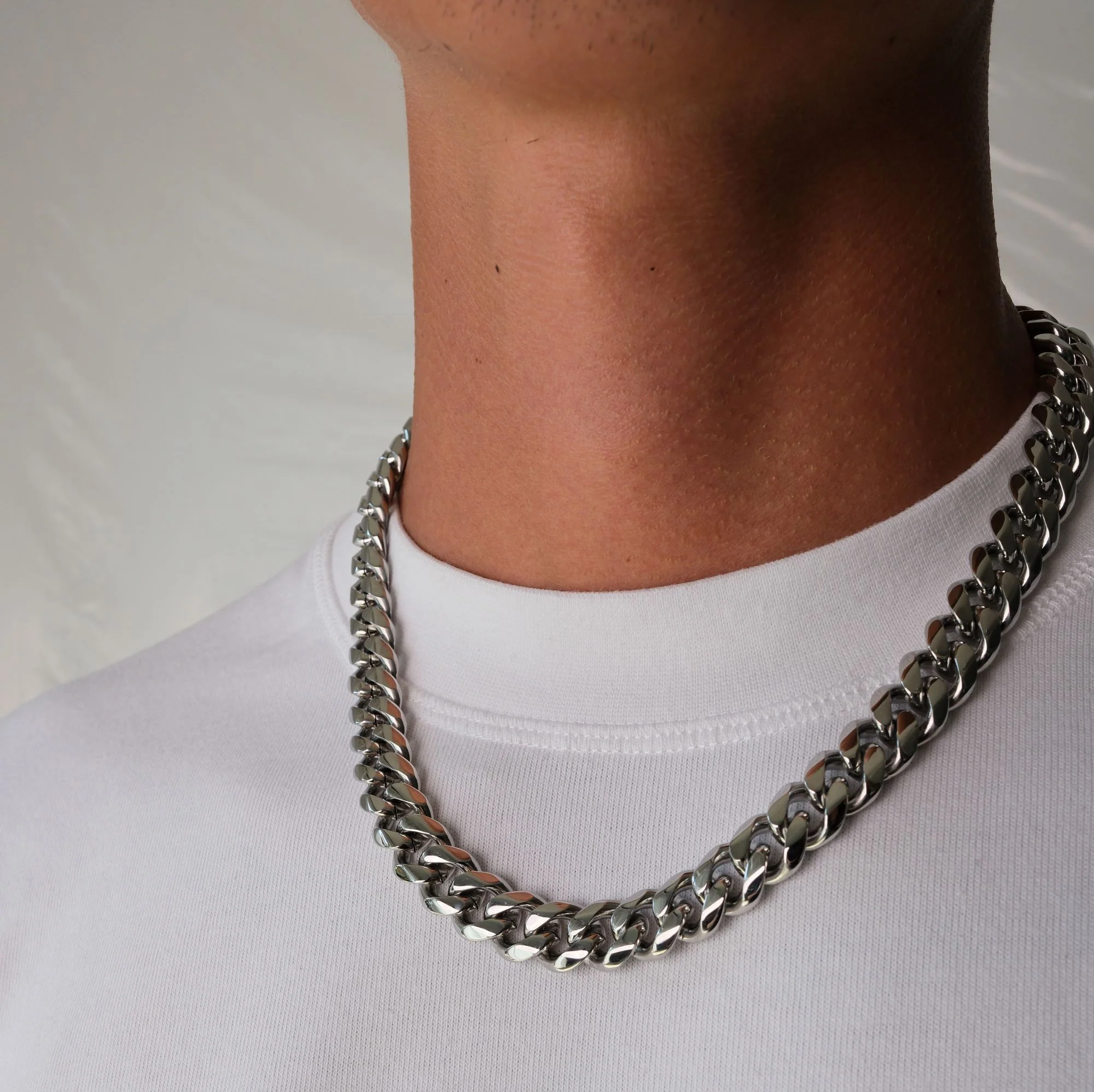 K12 - SILVER CUBAN CHAIN - 13MM - Image 4