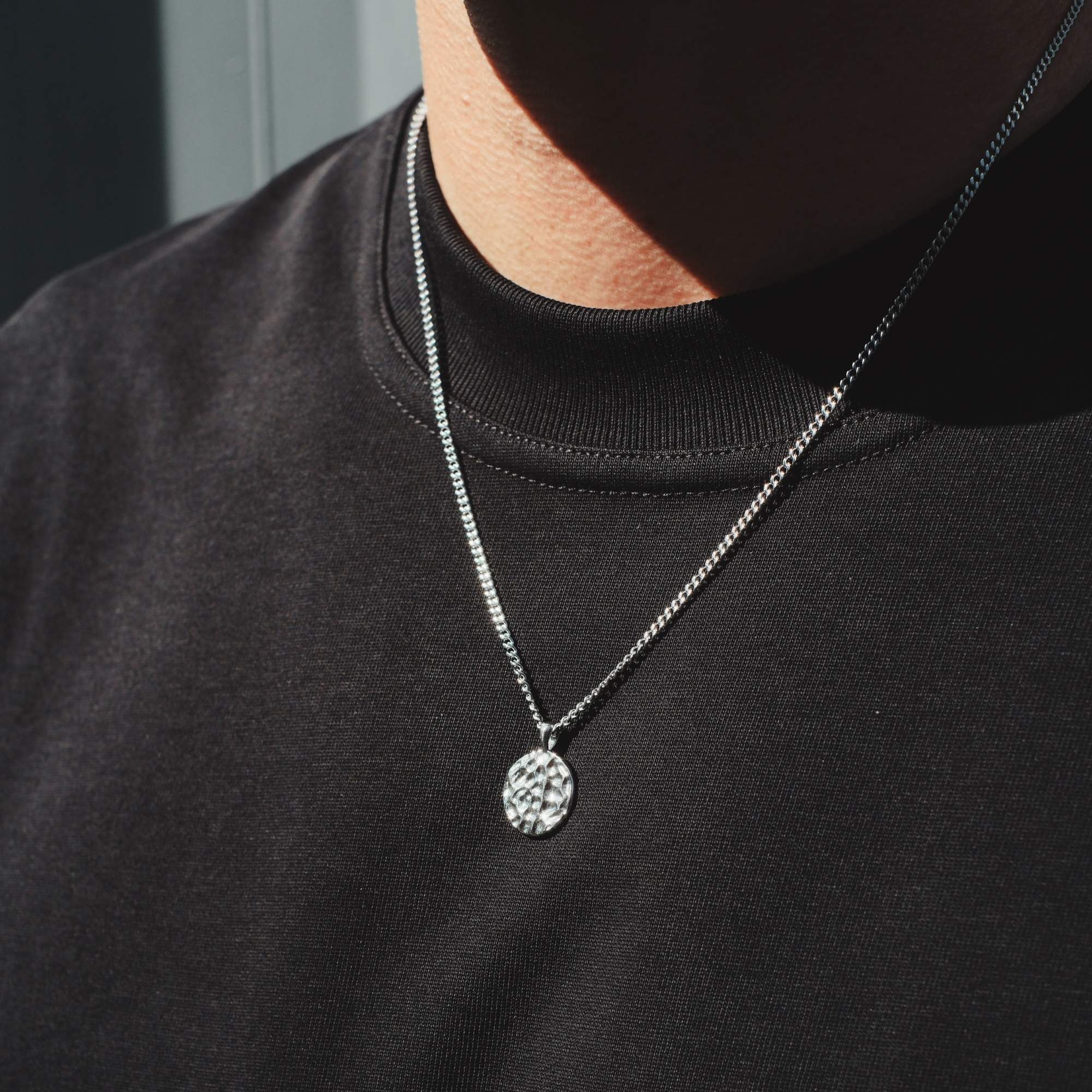 K12 - SILVER HAMMERED CHAIN - Image 3