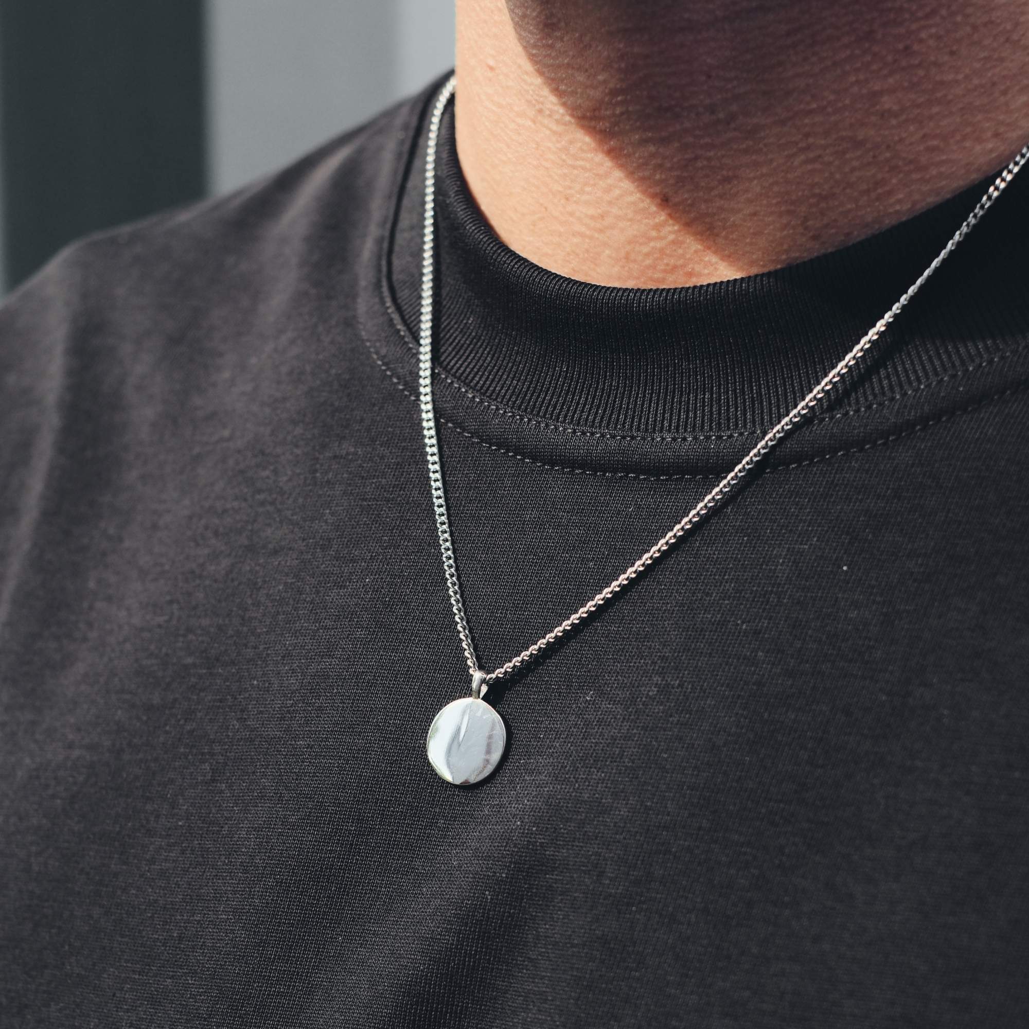 K12 - SILVER HAMMERED CHAIN - Image 4