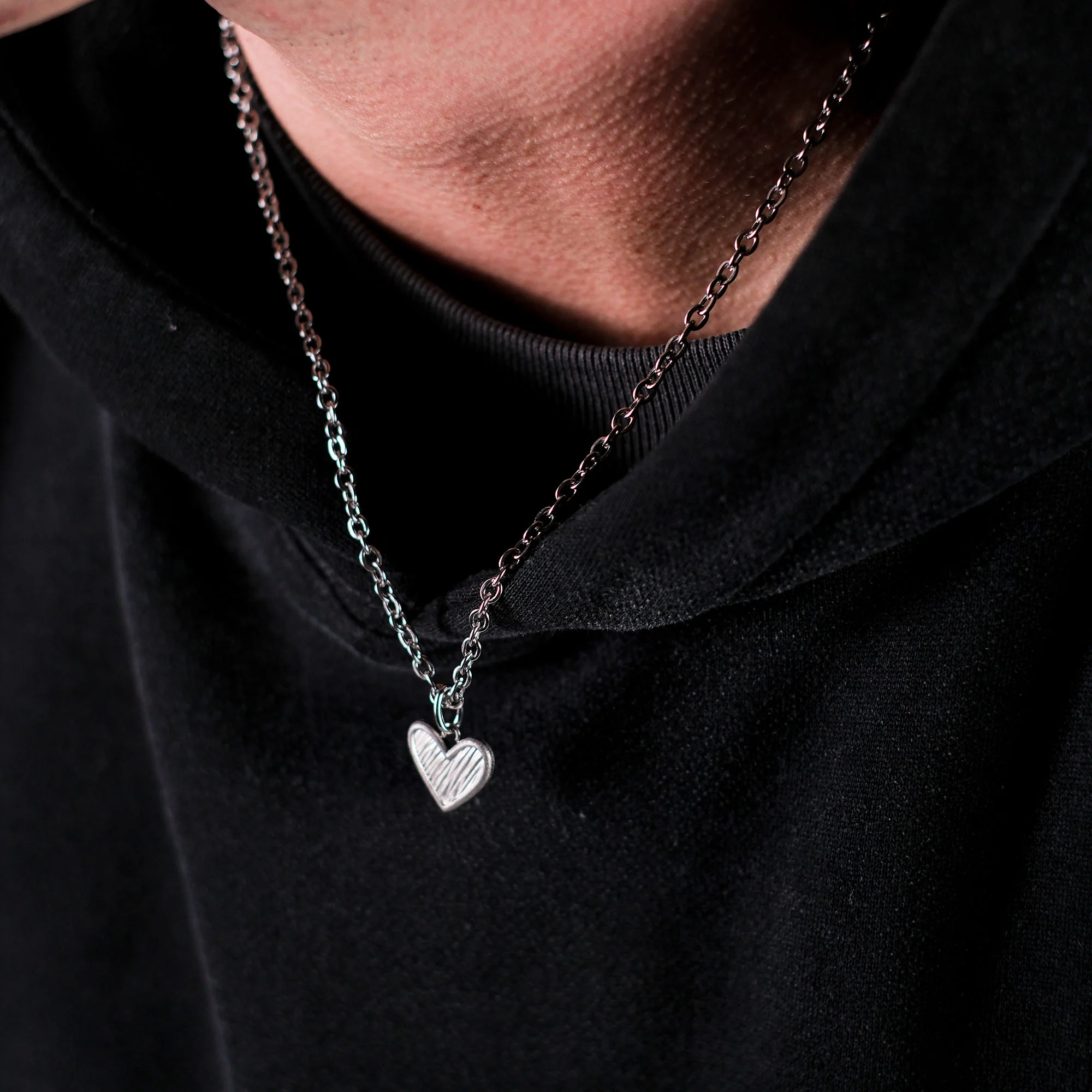 K12 - SILVER HEART - CHAIN - Image 4