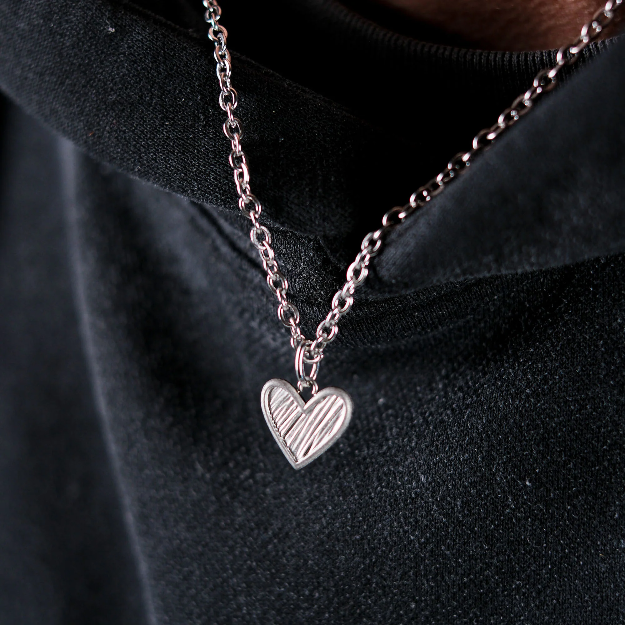 K12 - SILVER HEART - CHAIN - Image 5