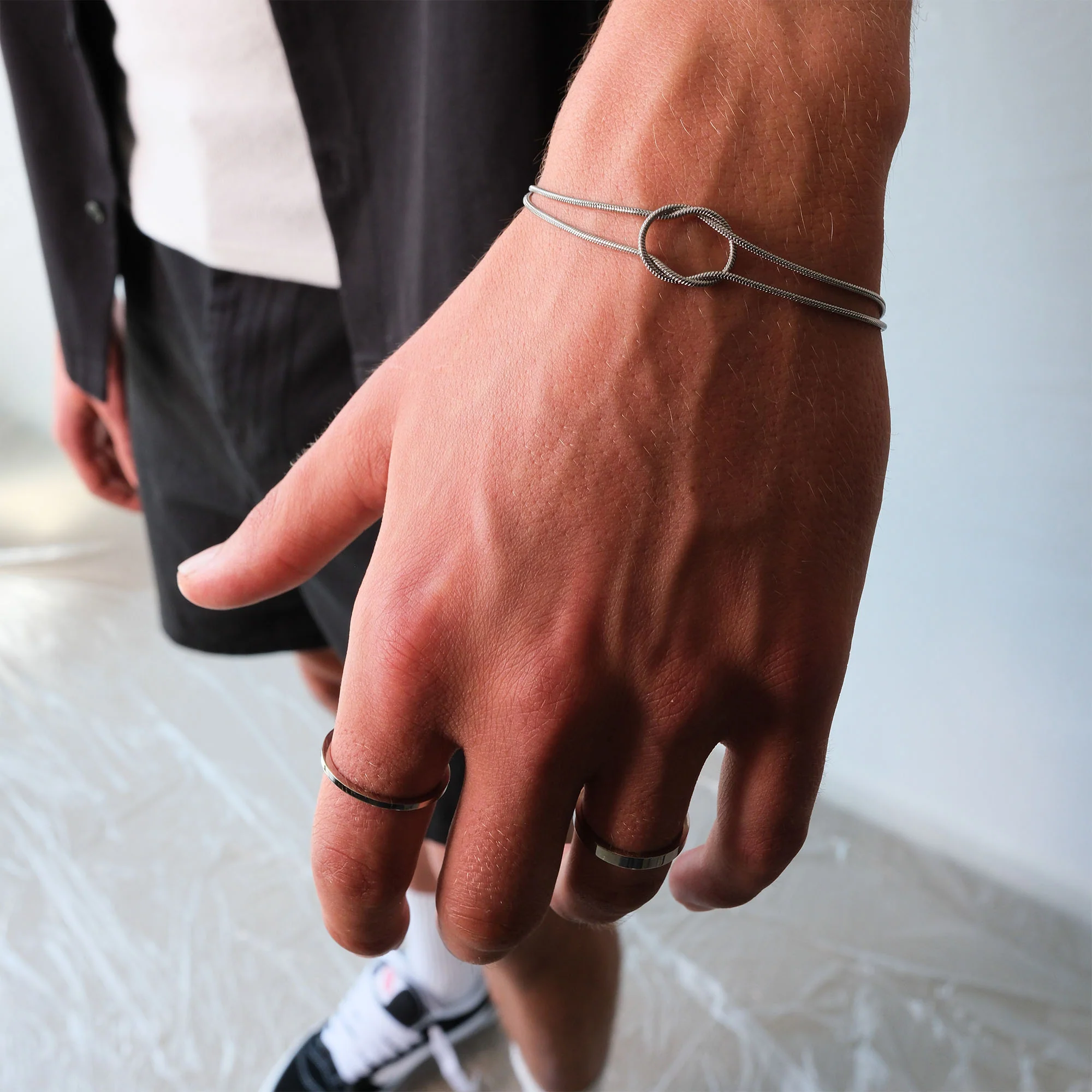 K12 - SILVER LOOP BRACELET - 1.4MM - Image 5