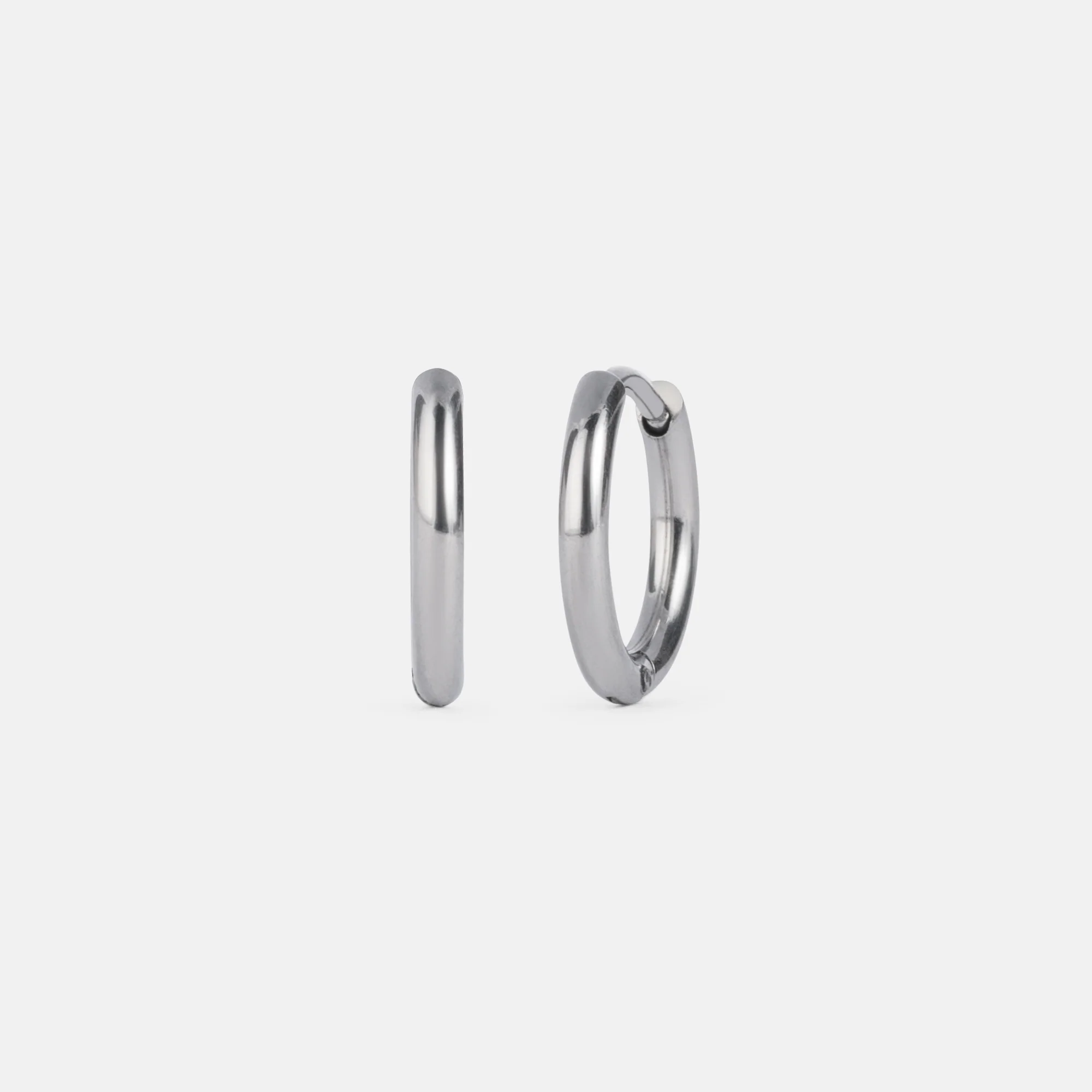 K12 - SILVER ROUND CREOLES - 2MM