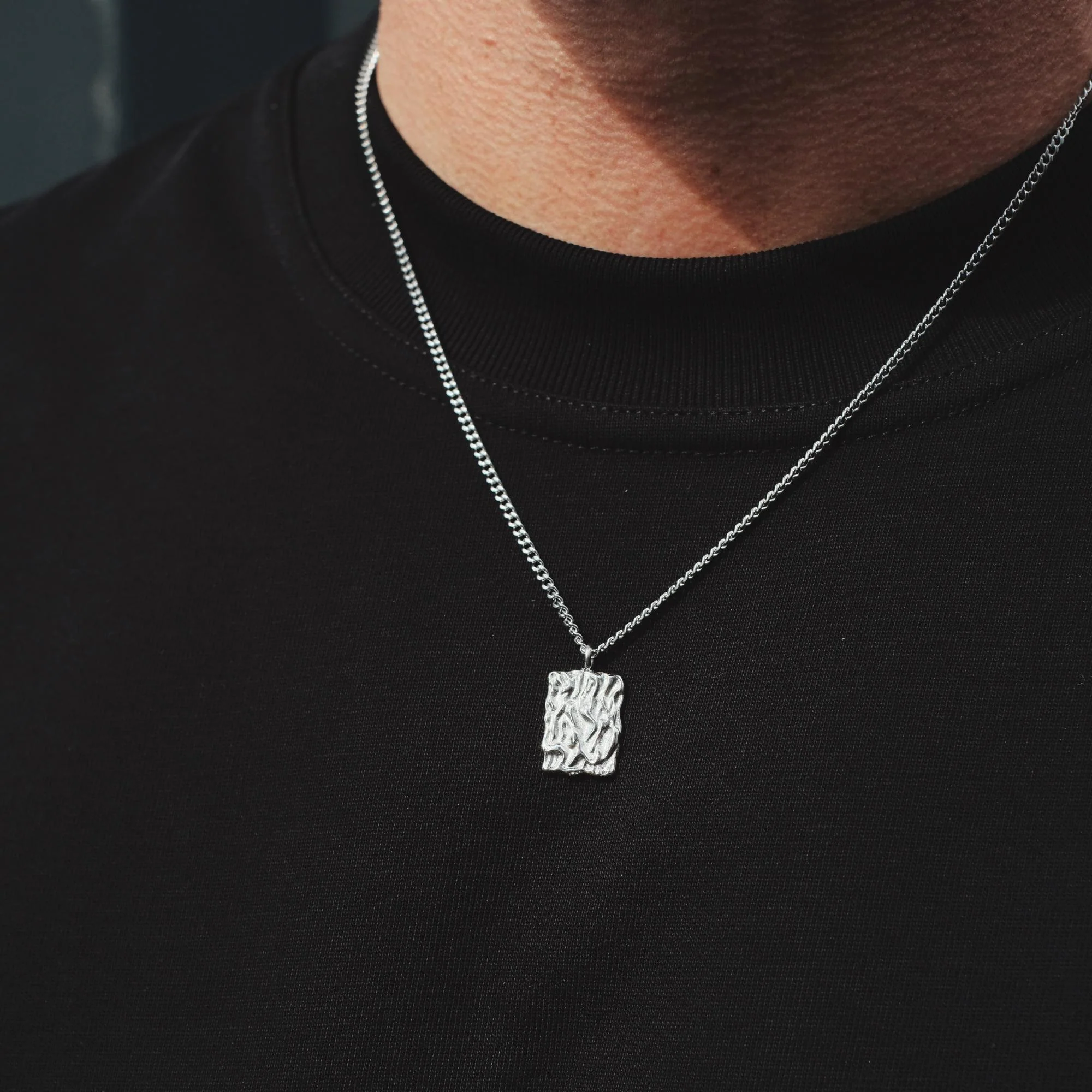 K12 - SILVER WAVY CHAIN - Image 8